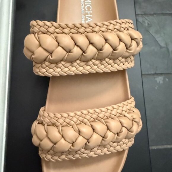 Michael Shannon Tan Braided leather sandles. SZ 9 - Picture 4 of 5